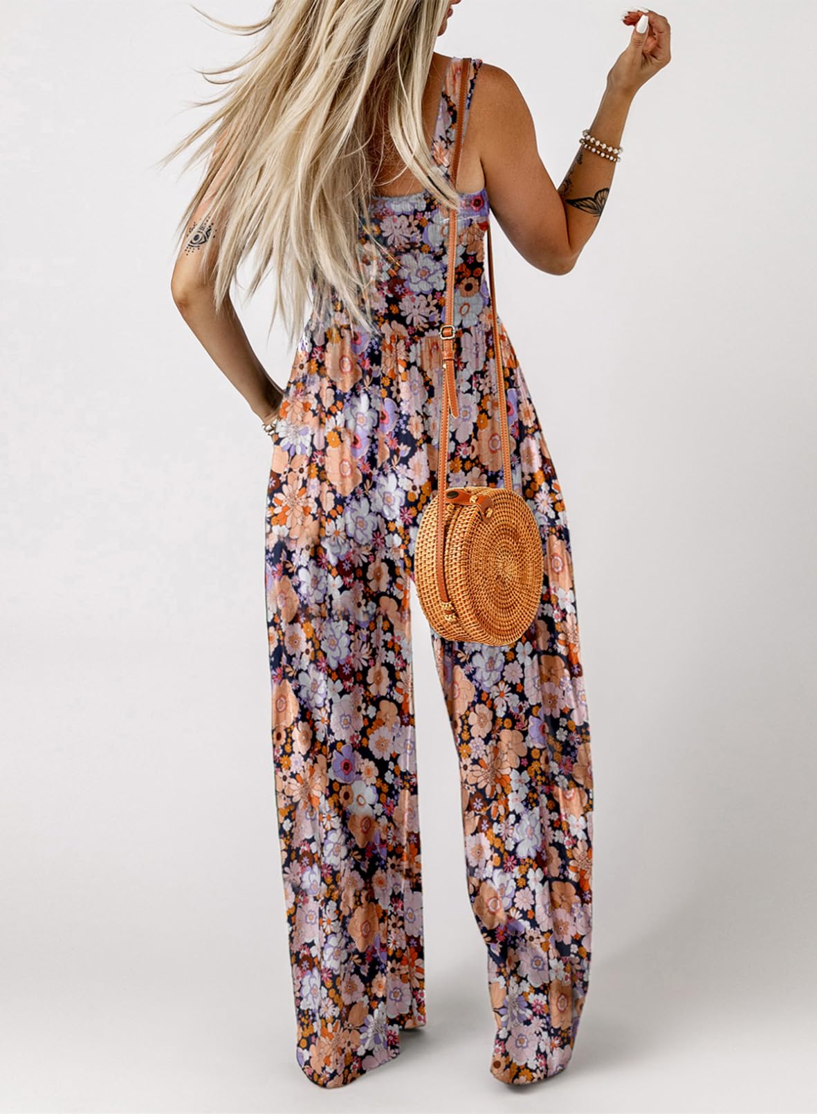 Fashionable women's casual jumpsuit