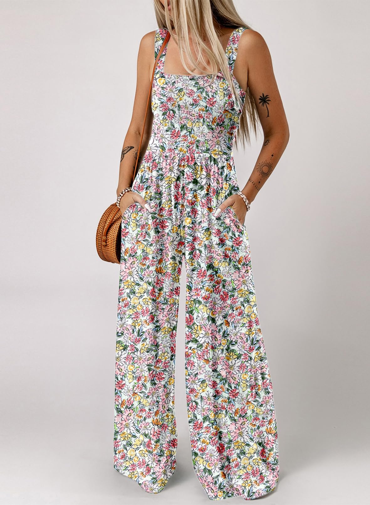 Fashionable women's casual jumpsuit